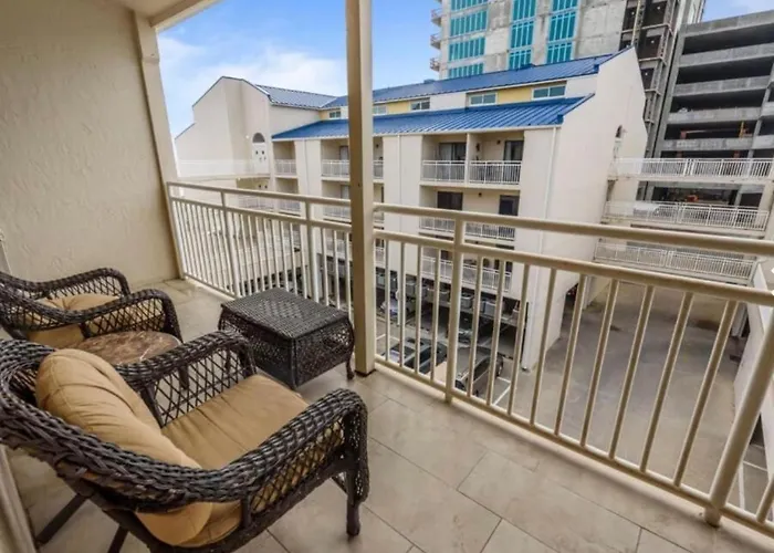 Sugar 330 Family Friendly Vacation Sleeps 8 * Gulf Shores