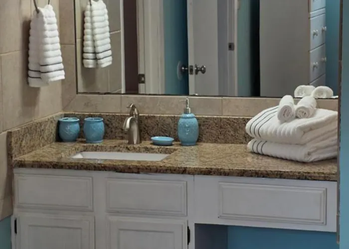 Sugar 330 Family Friendly Vacation Sleeps 8 * Gulf Shores